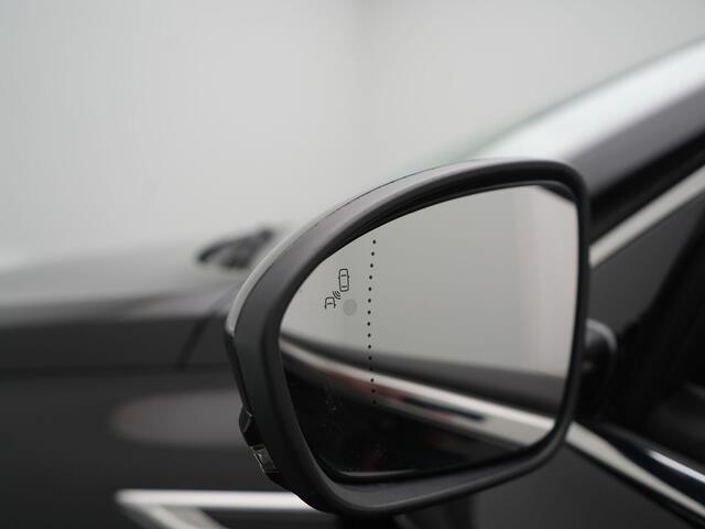 Renault TALISMAN Estate TCe 160 EDC Business Intens - RIJKLAARPRIJS - 160 pk! - Automaat - All Seasonbanden - Achteruitrijcamera - Elektrisch Glazen Schuif-/Kanteldak - Dealeronderhouden