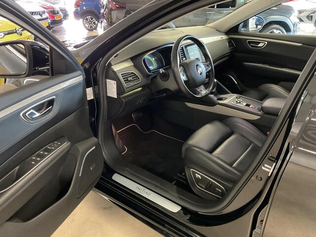 Renault TALISMAN 1.6 TCe Initiale Paris APPLE CARPLAY ANDROID AUTO / 4 WHEEL STEERING / CLIMATE CONTROLE / CRUISE CONTROLE / LEDEREN BEKLEDING.
