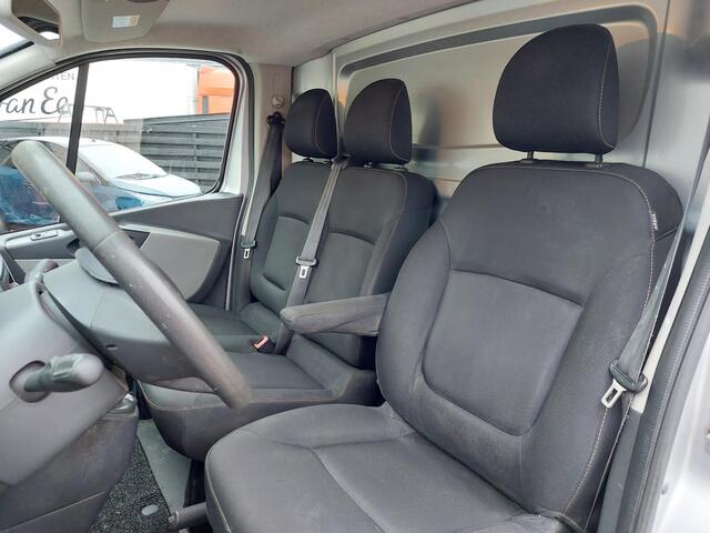 Renault TRAFIC 1.6 dCi T29 L2H1 Luxe | Camera | Trekhaak | Navi