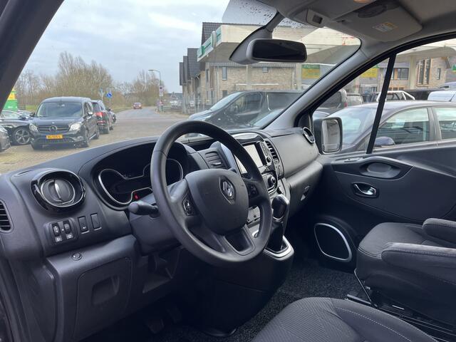 Renault TRAFIC 2.0 dCi 170 T29 L2H1 Aut. DC 2x Schuifdeur , Navi , Clima , Led