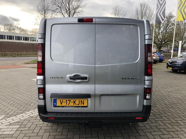 Renault TRAFIC 2.0 Blue dC1 150 EDC T30 L2H1 Advance ** BPM-VRIJ ** & Direct leverbaar [ ¤ 19.550,- voordeel ! ]