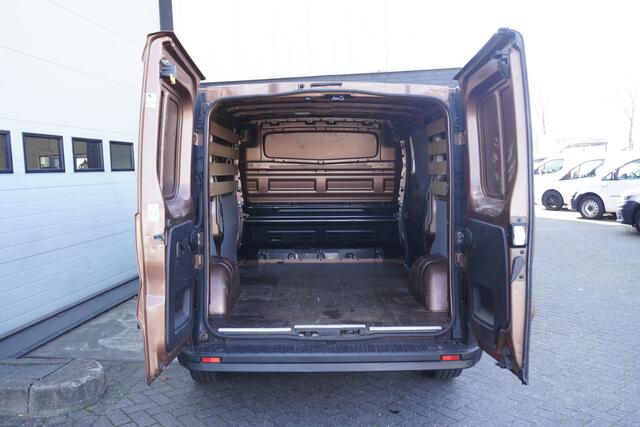 Renault TRAFIC 1.6 dCi EURO 6 - Airco - Navi - Cruise - ¤ 10.900,- Excl.