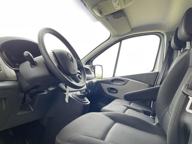 Renault TRAFIC 1.6 dCi E6 Comfort Lengte 2 3 Zits BPM Vrij! Lease ¤264 p/m, Laadbrug, Airco, Navi, PDC, Volledig onderhoudshistorie aanwezig