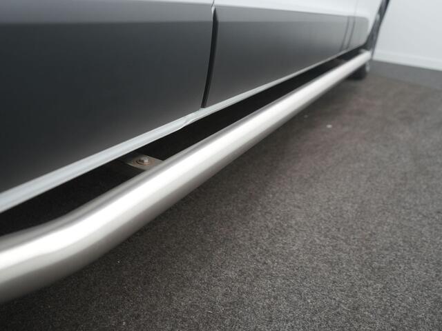 Renault TRAFIC 2.0 dCi 130 T30 L2H1 Comfort - All seasonbanden - Sidebars - Trekhaak