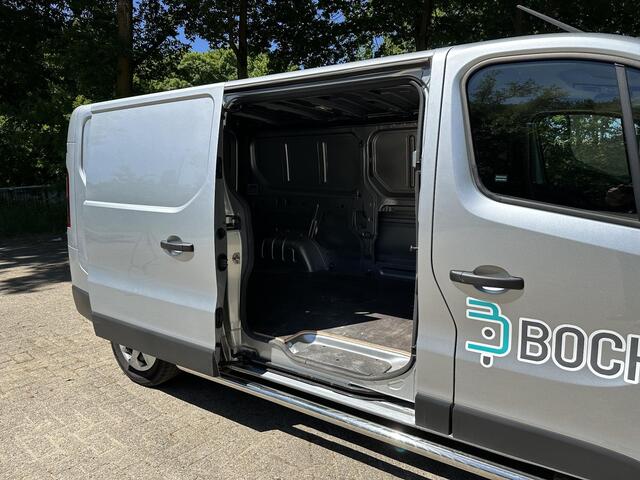 Renault TRAFIC 2.0 Blue dCi 130 T30 L2H1 Advance | Navigatie | Camera | Trekhaak |
