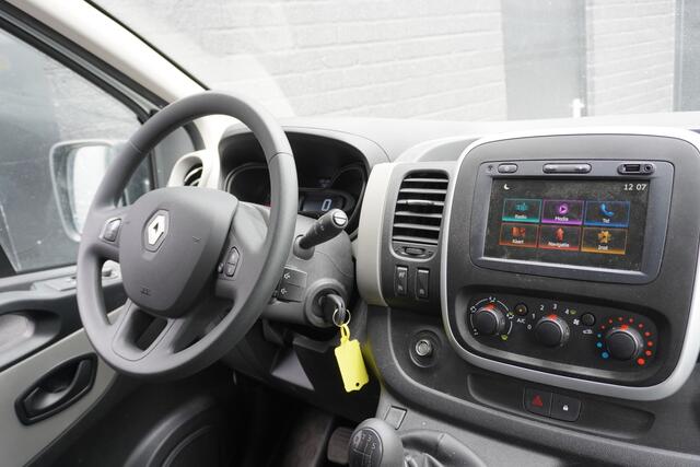 Renault TRAFIC 1.6 dCi 125PK Dubbele Schuifdeur EURO 6 - Airco - Navi - Cruise - ¤ 10.900,- Excl.