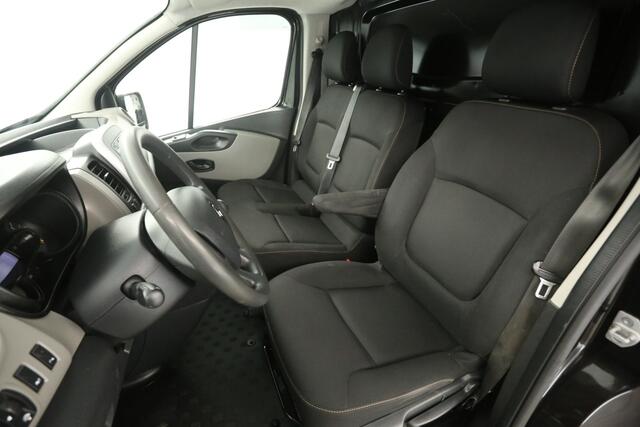 Renault TRAFIC 1.6 dCi T29 L2H1 | MARGE! | Airco Camera Cruise Navigatie PDC 3 Persoons 17''LMV Trekhaak