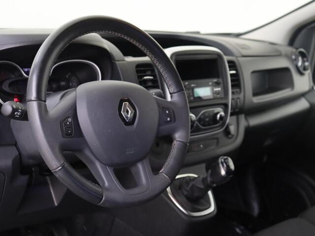 Renault TRAFIC 2.0 dCi 170Pk T30 L2H1 Luxe | Climate Control | Parkeersensoren Achter | Achteruitrijcamera | Bluetooth Telefoon Voorbereiding | Cruise Control | Trekhaak |