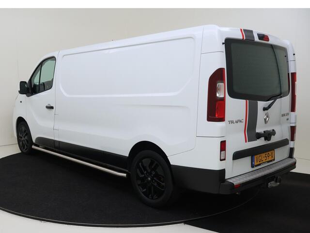 Renault TRAFIC 2.0 dCi 170Pk T30 L2H1 Luxe | Climate Control | Parkeersensoren Achter | Achteruitrijcamera | Bluetooth Telefoon Voorbereiding | Cruise Control | Trekhaak |
