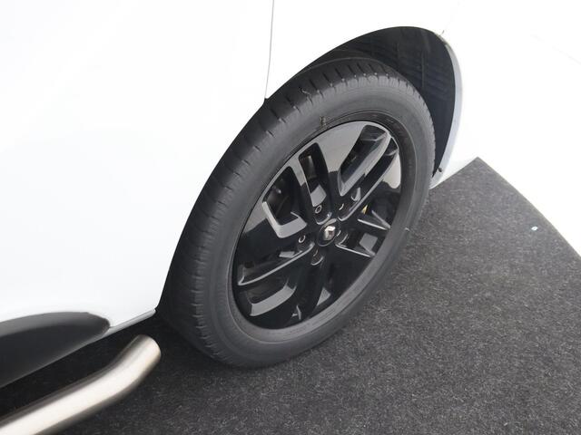 Renault TRAFIC 2.0 dCi 170Pk T30 L2H1 Luxe | Climate Control | Parkeersensoren Achter | Achteruitrijcamera | Bluetooth Telefoon Voorbereiding | Cruise Control | Trekhaak |