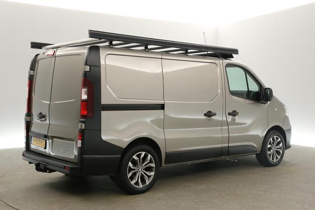 Renault TRAFIC 1.6 dCi T27 L1H1 | MARGE! | Airco Cruise Navigatie PDC 3 Persoons Imperiaal 17"LMV Trekhaak