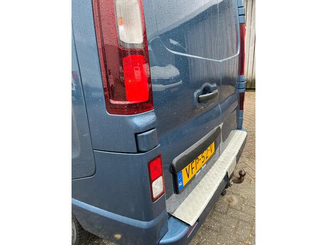 Renault TRAFIC 2.0 dCi 170 T29 L2H1 Comfort Automaat