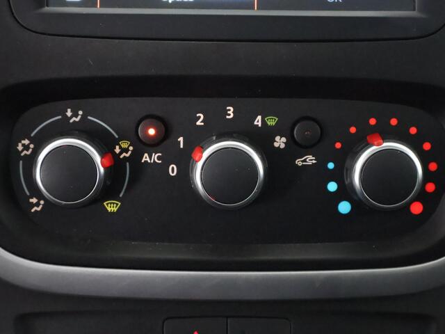 Renault TRAFIC 2.0 dCi 120 T27 L1H1 Big Work Edition (ex.BTW) 3-persoons | Trekhaak | Navigatie | Airco |