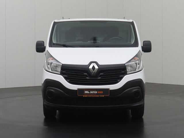 Renault TRAFIC 1.6DCI 120PK Kastinrichting | Navigatie | Airco | Trekhaak | 3-Persoons | Cruise