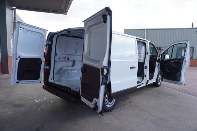 Renault TRAFIC 2.0 Blue dC1 150PK T30 L2H1 Nr.V057 | Airco | Cruise | Navi | Camera