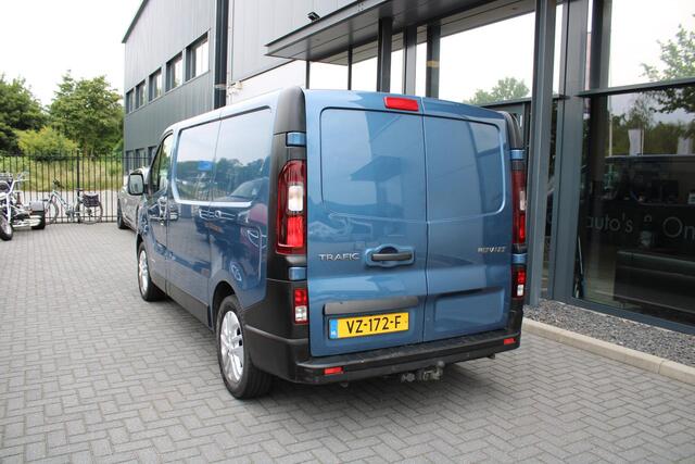 Renault TRAFIC 1.6 dCi T27 L1H1 Turbo2 Energy airco navi 3 zits zijschade