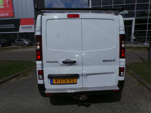 Renault TRAFIC 1.6 dCi T29 L2H1 DC Airco,Cruise,Navigatie,Pdc,Imperiaal,trekhaak Schade achterscherm