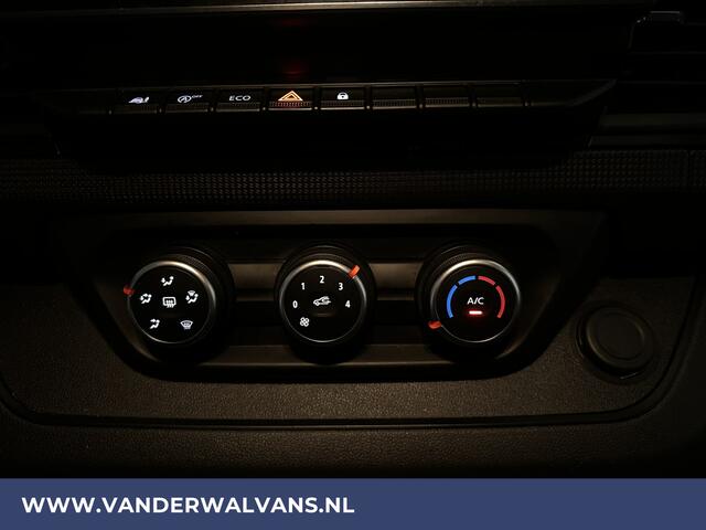 Renault TRAFIC 2.0 dCi L2H1 Euro6 Airco | Navigatie | LED | Trekhaak | Cruisecontrol | Parkeersensoren, Bijrijdersbank
