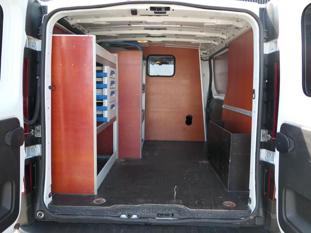 Renault TRAFIC 1.6 dCi 95 T29 L1H1 Comfort *Achterdeuren met ruiten!* - Betimmering + kasten, cruise, navi, sidebars