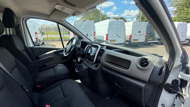 Renault TRAFIC 1.6 DCI 89KW 121PK EURO 6 AIRCO/ CRUISE CONTROL/ NAVIGATIE/ TREKHAAK/ 100% DEALERONDERHOUDEN