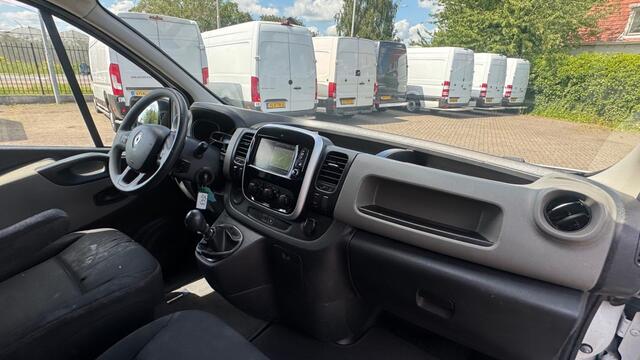 Renault TRAFIC 1.6 DCI 89KW 121PK EURO 6 AIRCO/ CRUISE CONTROL/ NAVIGATIE/ TREKHAAK/ 100% DEALERONDERHOUDEN