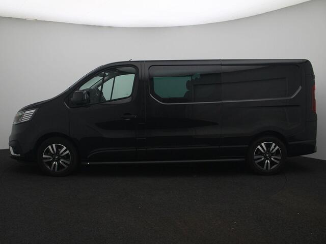 Renault TRAFIC L2H1 T29 DC dCi 170 EDC Luxe | Dubbele Cabine | Automaat | Privacy Glass | Pack Safety Cruising | Achterdeuren met ramen en wisser/sproeier | Draadloze oplader | Sidebars | Vloer + lat/wandbescherming | Lichtmetalen velgen