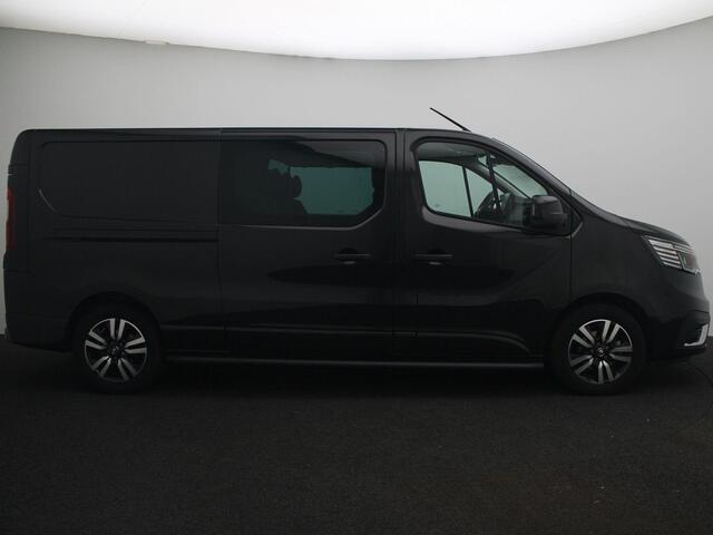 Renault TRAFIC L2H1 T29 DC dCi 170 EDC Luxe | Dubbele Cabine | Automaat | Privacy Glass | Pack Safety Cruising | Achterdeuren met ramen en wisser/sproeier | Draadloze oplader | Sidebars | Vloer + lat/wandbescherming | Lichtmetalen velgen