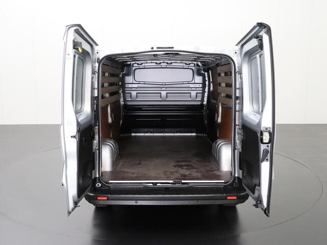 Renault TRAFIC 2.0DCi Lang Edition | Navigatie | Airco | Cruise | 3-Persoons