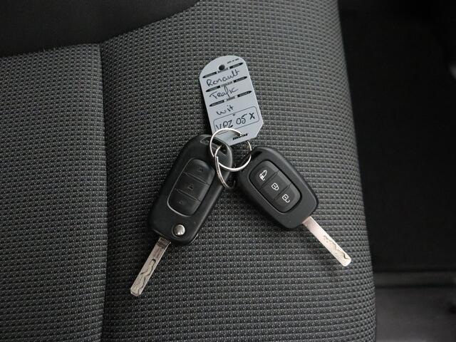 Renault TRAFIC 2.0DCi Lang Edition | Navigatie | Airco | Cruise | 3-Persoons