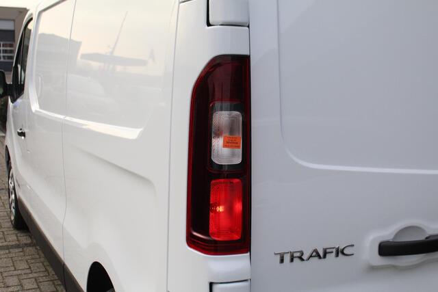 Renault TRAFIC 2.0 dCi 130 T30 L2H1 Work Edition | Camera | Navigatie | Trekhaak |Apple Carplay |