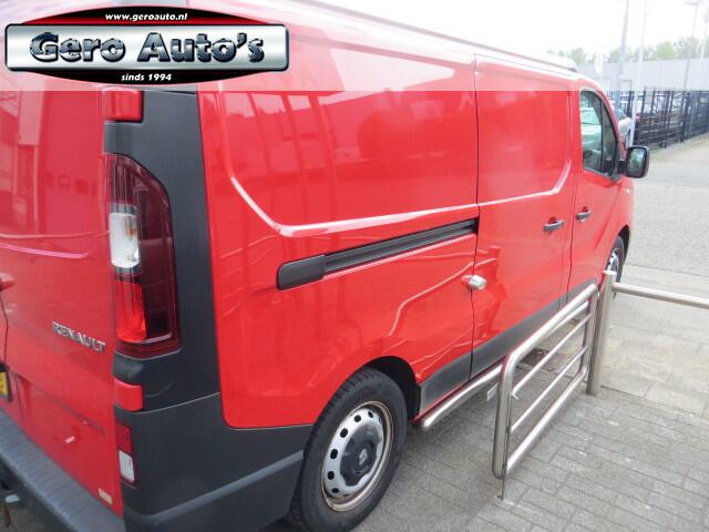 Renault TRAFIC 1.6 dCi T29 L2H1 Comfort airco ,dubbele schuifdeur ,3 zits ,111 dkm