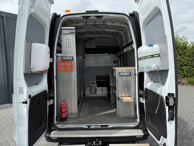 Renault TRAFIC 2.0 dCi 145 PK / L1H2 / ALUC INRICHTING / TREKHAAK / AIRCO / CRUISE / CAMERA / LED