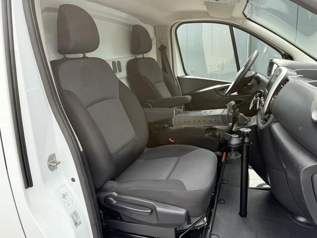 Renault TRAFIC 2.0 dCi 145 PK / L1H2 / ALUC INRICHTING / TREKHAAK / AIRCO / CRUISE / CAMERA / LED