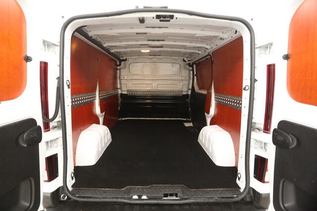 Renault TRAFIC 1.6 dCi T29 L1H1 Airco Camera Cruise Navigatie PDC 3 Persoons Elektrpakket