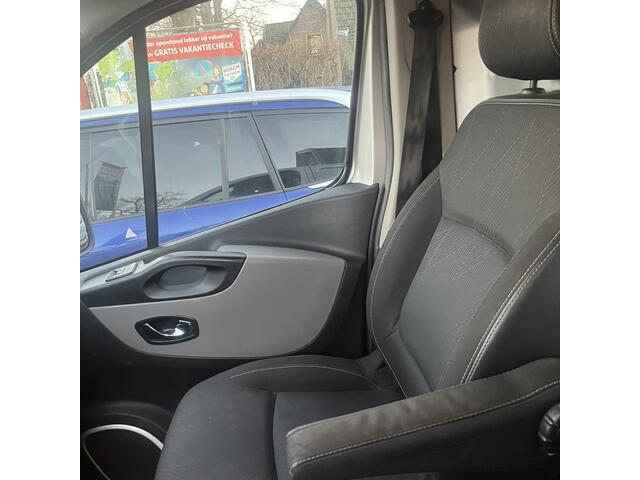 Renault TRAFIC 1.6 dCi T29 L2H1 Comfort Energy Airco/stoel verw/veiligheids sloten /2 schuifdeuren en trekhaak