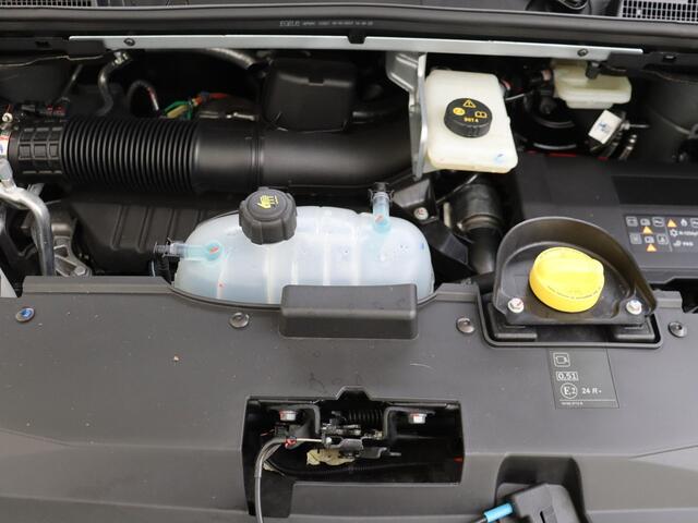 Renault TRAFIC 2.0 dCi 130 T30 L2H1 Work Edition | Navigatie | Camera