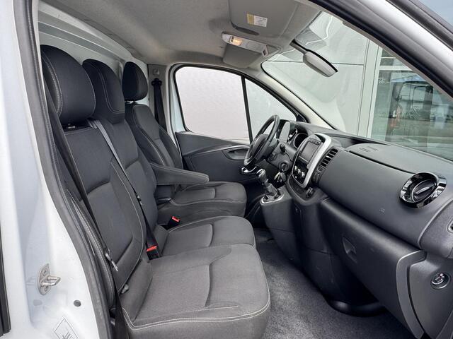 Renault TRAFIC 2.0 dCi 170 PK T30 L2H1 Comfort | MARGE BUS | AIRCO | NAVIGATIE | CAMERA | IMPERIAAL | TREKHAAK | LM VELGEN | LAGE KM STAND |