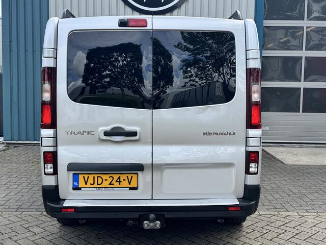 Renault TRAFIC 2.0 dCi 170 L2H1 DC Luxe 6 Persoons / Dubbele schuifdeur / Navi / LED / Automaat / Camera / Marge