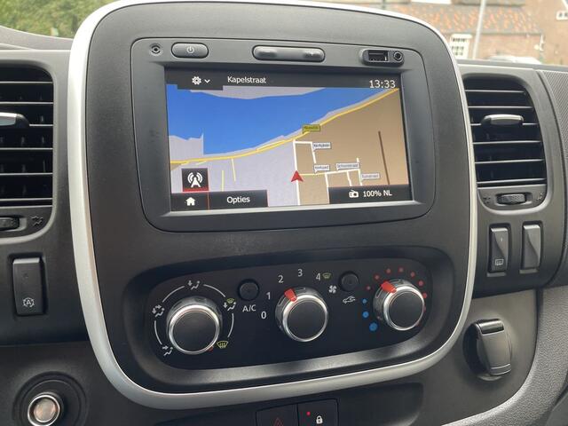 Renault TRAFIC 2.0 dCi 120pk E6 R-link 3-zits Lease ¤246 p/m Airco, Navi, PDC, Trekhaak, Imperiaal, Cruise controle, onderhoudshistorie aanwezig
