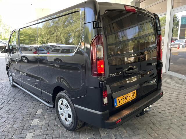 Renault TRAFIC 2.0 dCi 110 T30 L2H1 Work Edition | Trekhaak | Betimmering | Sidebars | All-Season banden