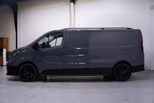 Renault TRAFIC 2.0 dCi 130 pk L2H1 Black Edition Camera, 18" LMV LED Koplampen, Spoiler V+A, Black Pack, BPM Vrij, 3-Zits