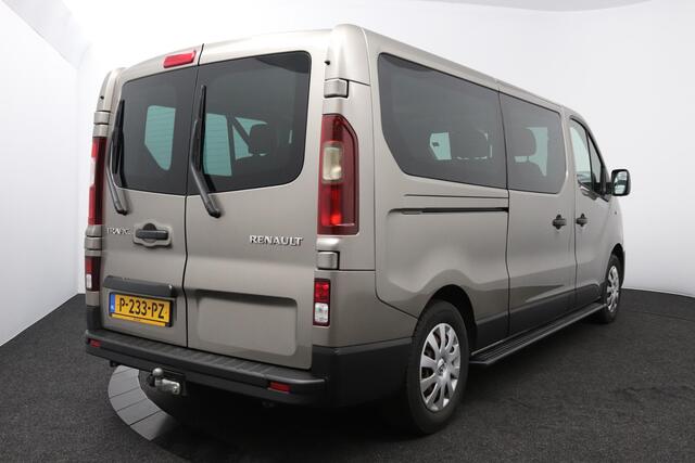 Renault TRAFIC Passenger 2.0 dCi 120 Grand Zen 9-persoons| All-Season Banden| Trekhaak| Carplay|