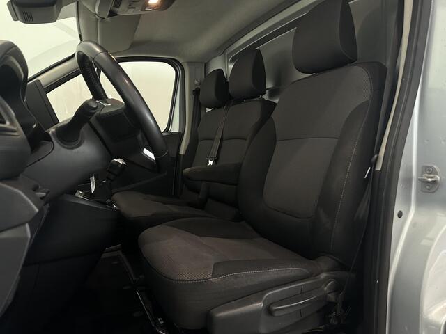 Renault TRAFIC 2.0 dCi 130 T30 L2H1 Work Edition | 2x schuifdeur | Trekhaak | Navigatie | Bedrijfswageninrichting | Apple Carplay/Android Auto