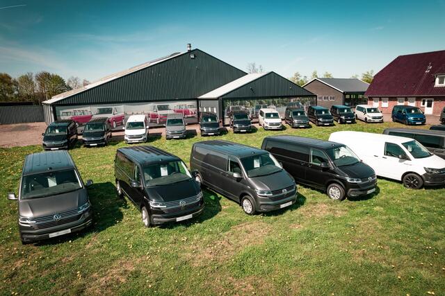 Renault TRAFIC 2.0 Blue dCi 130 Pk L2H1 Camera Keyless BPM VRIJ r