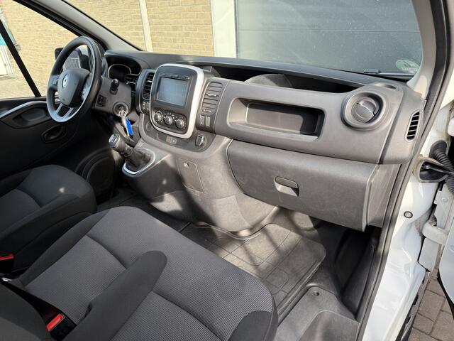 Renault TRAFIC 2.0 dCi 120PK EURO 6 T29 Cruise control/navigatie systeem