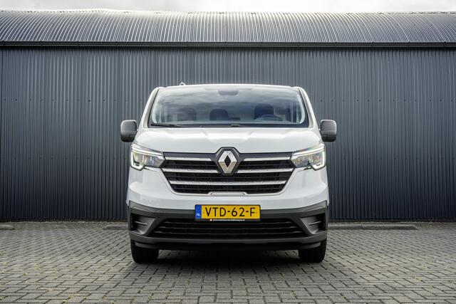 Renault TRAFIC dCi 110 T30 L2H1 | Navigatie | 3-Zits | Cruise | PDC | Airco | Euro 6