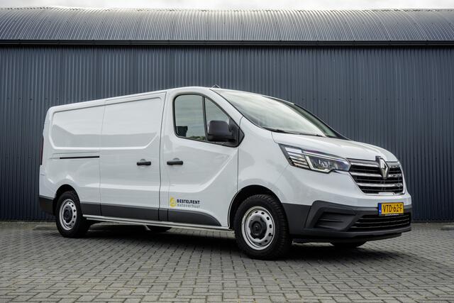 Renault TRAFIC dCi 110 T30 L2H1 | Navigatie | 3-Zits | Cruise | PDC | Airco | Euro 6