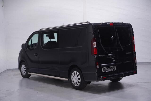 Renault TRAFIC 2.0 dCi 120 pk L2H1 Dubbel Cabine 5p, NAP Camera, Navi, Airco ECC, LED Koplampen, Sidebars