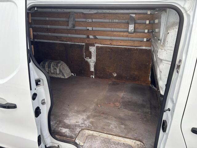 Renault TRAFIC 1.6 dCi L2H1*3PERS*CRUISE*HAAK*A/C*IMPERIAAL*