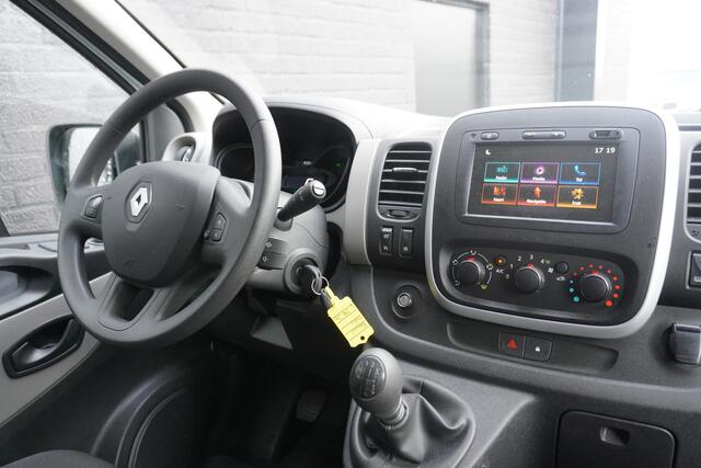 Renault TRAFIC 1.6 dCi 125PK EURO 6 - Airco - Navi - Cruise - ¤ 9.950,- Excl.